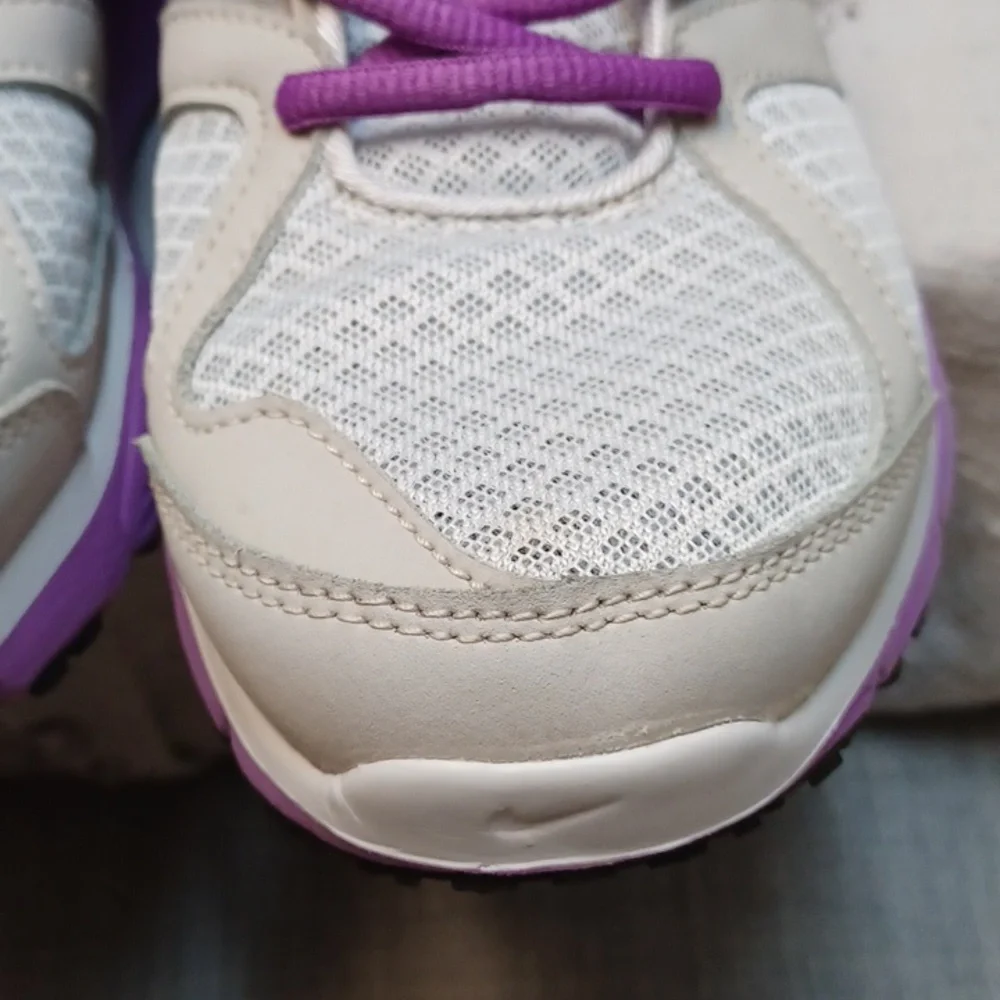 Nike Purple and Teal Sneakers Size 7 - Picture 11 of 13